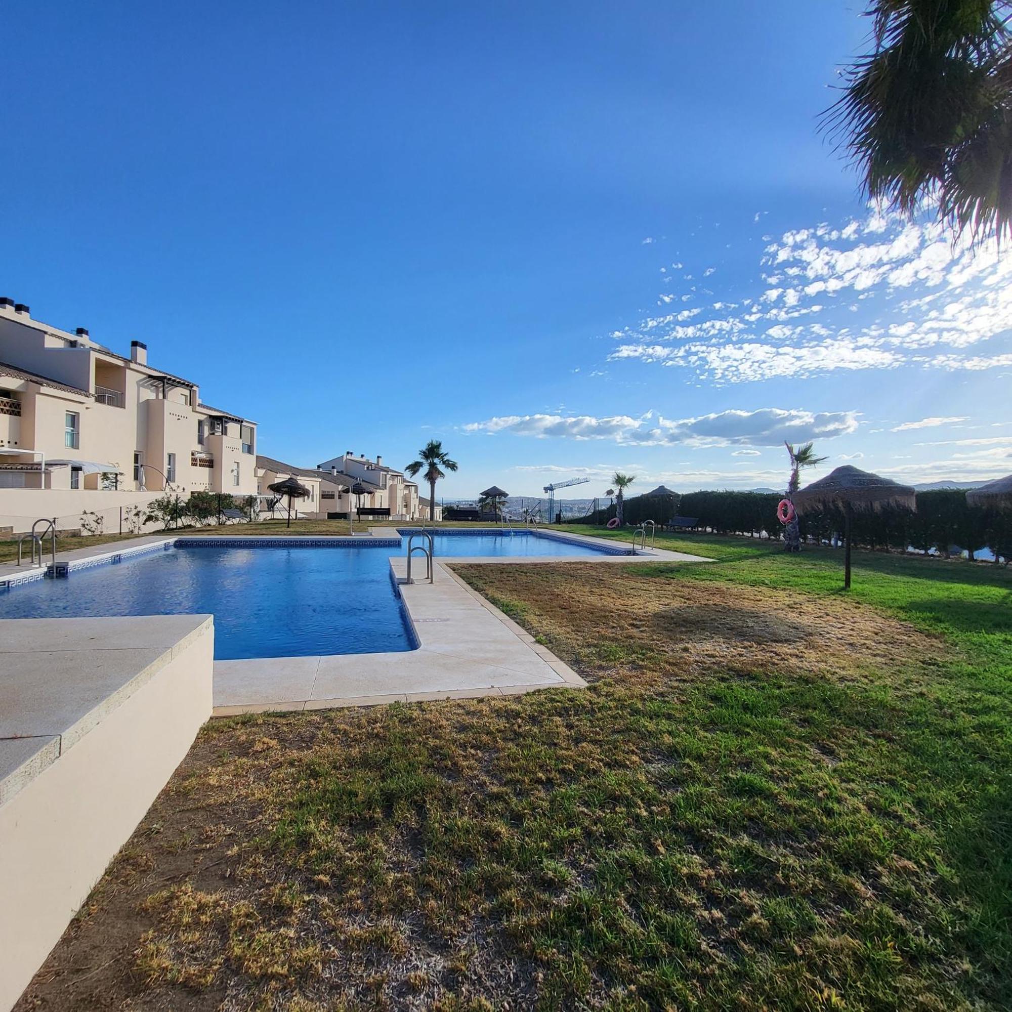 Golf En Baviera Con Vistas Al Mar Lejlighed Caleta de Vélez Eksteriør billede